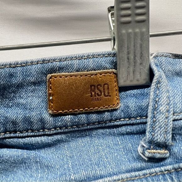 RSQ Womens Cabo Cut Off Shorts in Distresesed Light Blue Wash 3 - Picture 7 of 8